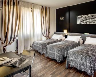 Radio Hotel - רומא - חדר שינה