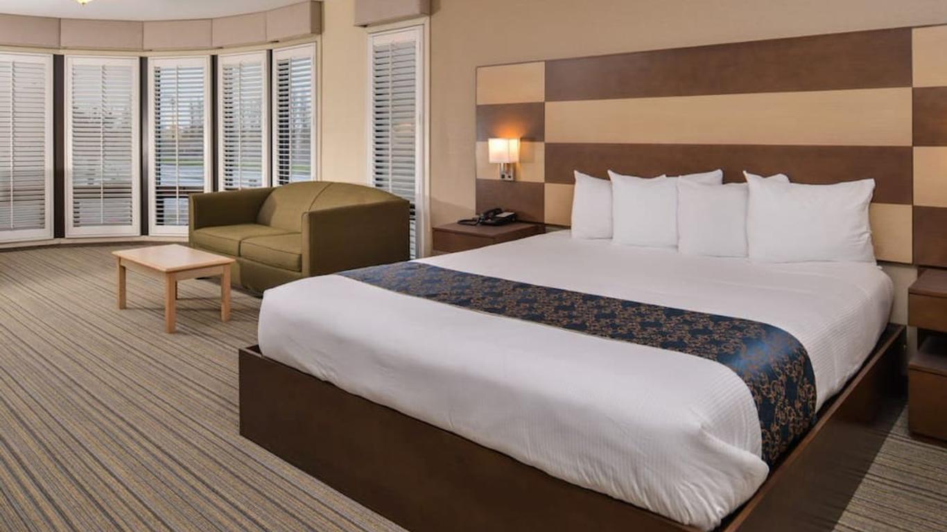 جود ليفينج إن