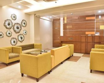 Hotel Rk Grand - Varanasi - Lounge