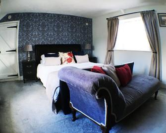Hillside Bed and Breakfast - Crediton - Bedroom