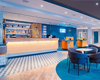 Holiday Inn Express St. Albans - M25, Jct.22 By IHG - St. Albans - בר