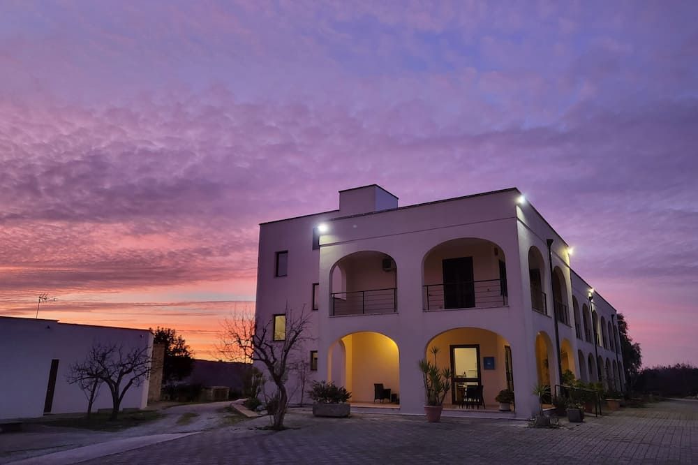 Hotel Salento - Specchia - Building