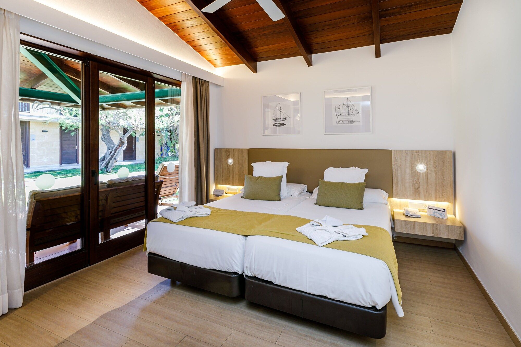 منتجع وسبا بورتبلو كلوب بولينتيا