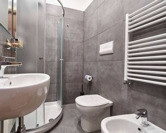 Sweet Central Hotel - Caserta - Baño