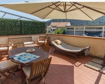 Beautiful two-room apartment with parking space. - Monte Argentario - Ban công