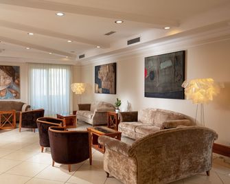 Best Western Hotel Viterbo - Viterbo - Ρεσεψιόν