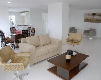 Hotel Gold Martan - Belém - Olohuone