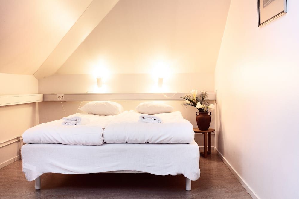 Pronova Hotell & Vandrarhem - Norrköping - Slaapkamer