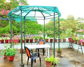 Kapithan's Inn - Kochi - Patio