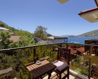 Veranda Otel Bozburun (+16) - Bozburun - Balkón
