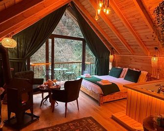 Hosdere Suit - Çamlihemşin - Bedroom