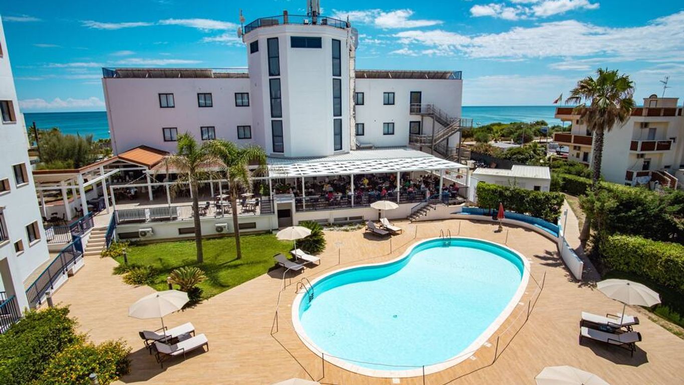 Ticho's Greenblu Hotel