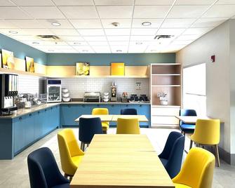 Comfort Inn and Suites Calhoun South - Calhoun - Restaurant