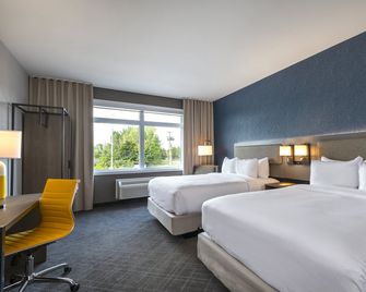 Comfort Inn and Suites - Kingston - Sypialnia