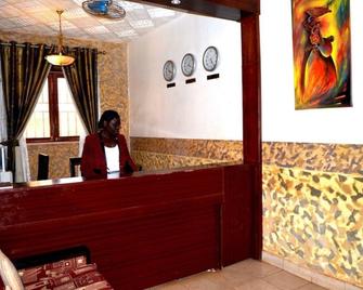Areba Hotel - Entebbe - Front desk