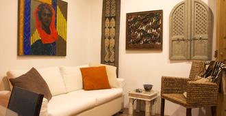 Three Cities Apartments - Cospicua - Living room