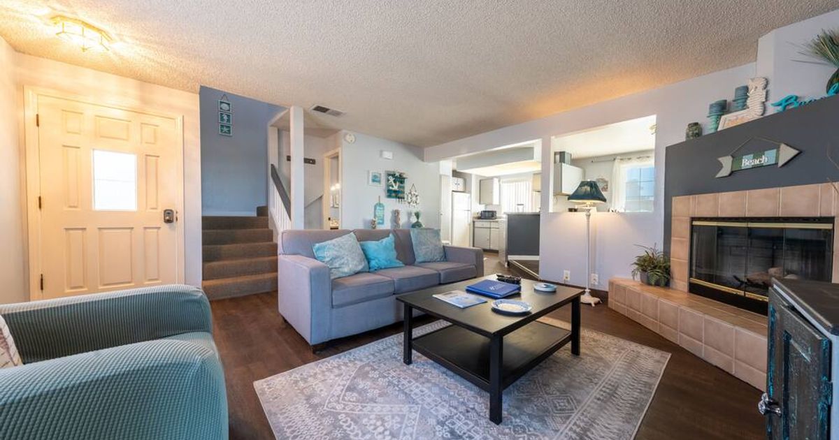 Mandalay Shores Resort from 222. Oxnard Hotel Deals & Reviews KAYAK