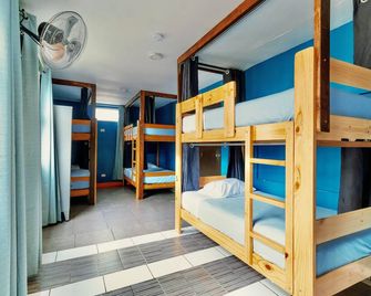 Red Llama Eco Hostel - Lima - Bedroom