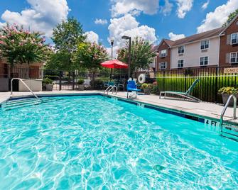 TownePlace Suites by Marriott Atlanta Kennesaw - Kennesaw - Piscina