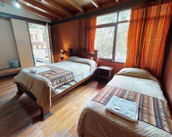 Arupo Bed and Breakfast - Quito - Habitación