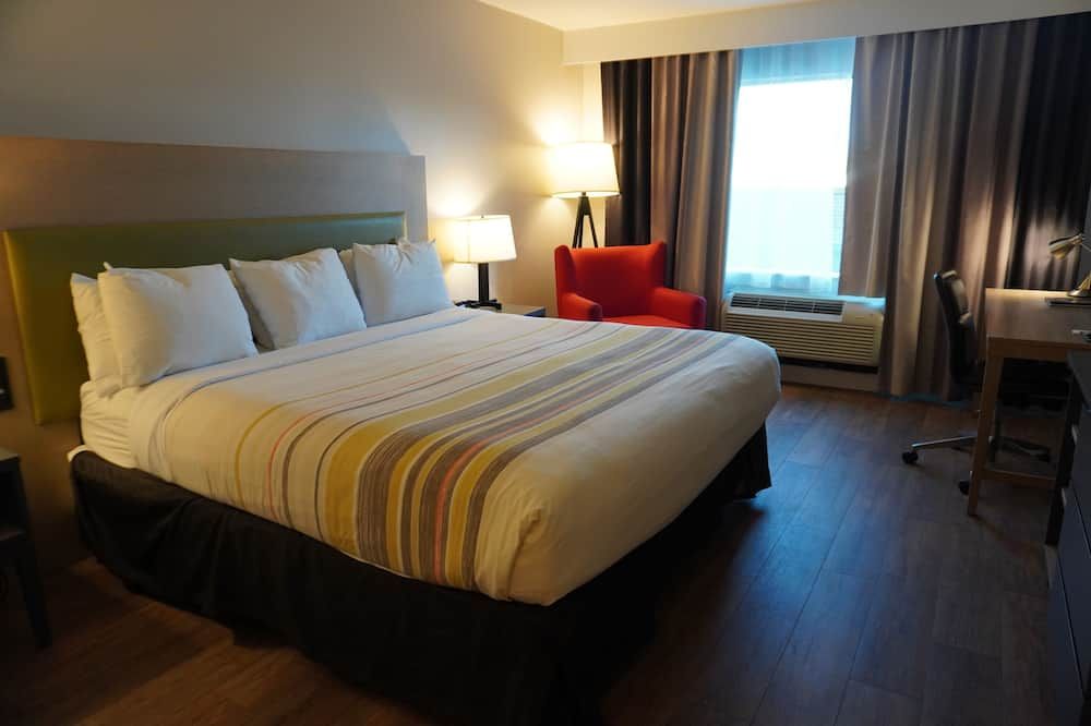 Bedroom view of Country Inn & Suites Asheville River Arts District