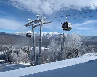 F28 Fairway Village home on the Mt. Washington golf course! Walk to Mt Washington Hotel - Twin Mountain - Servicio de la propiedad