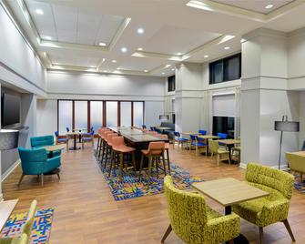 Hampton Inn & Suites Pensacola/Gulf Breeze - Gulf Breeze - Restaurant