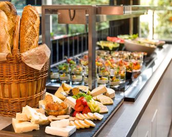ibis Budapest Castle Hill - בודפשט - מסעדה