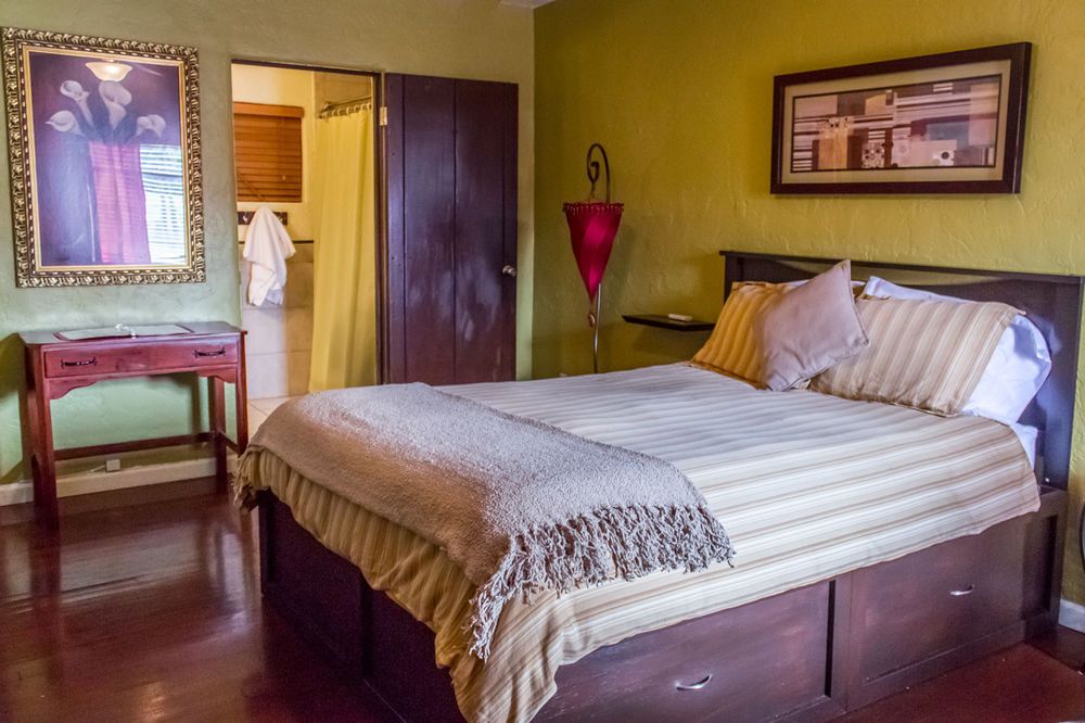 Jensen Plumbing Colorado Springs - קולרדו ספרינגס - חדר שינה