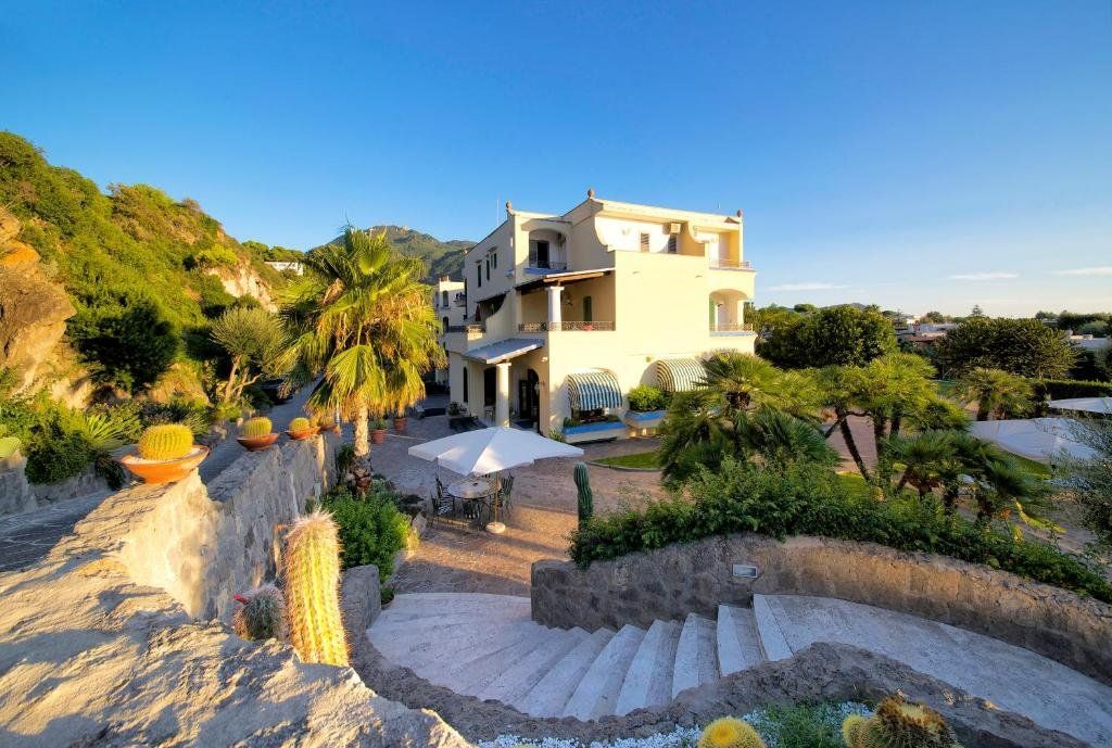 هوتل زارو - فوريو - مبنى