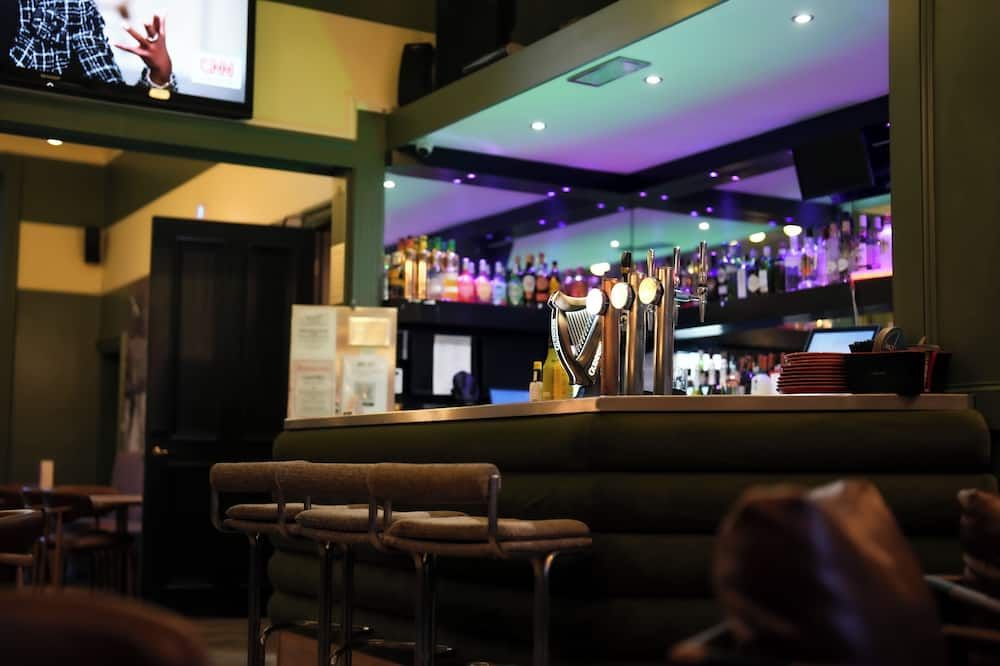 ريفولفير إدينبرج - إدنبرغ - بار