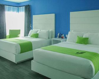 Garland Hotel - New Concord - Bedroom