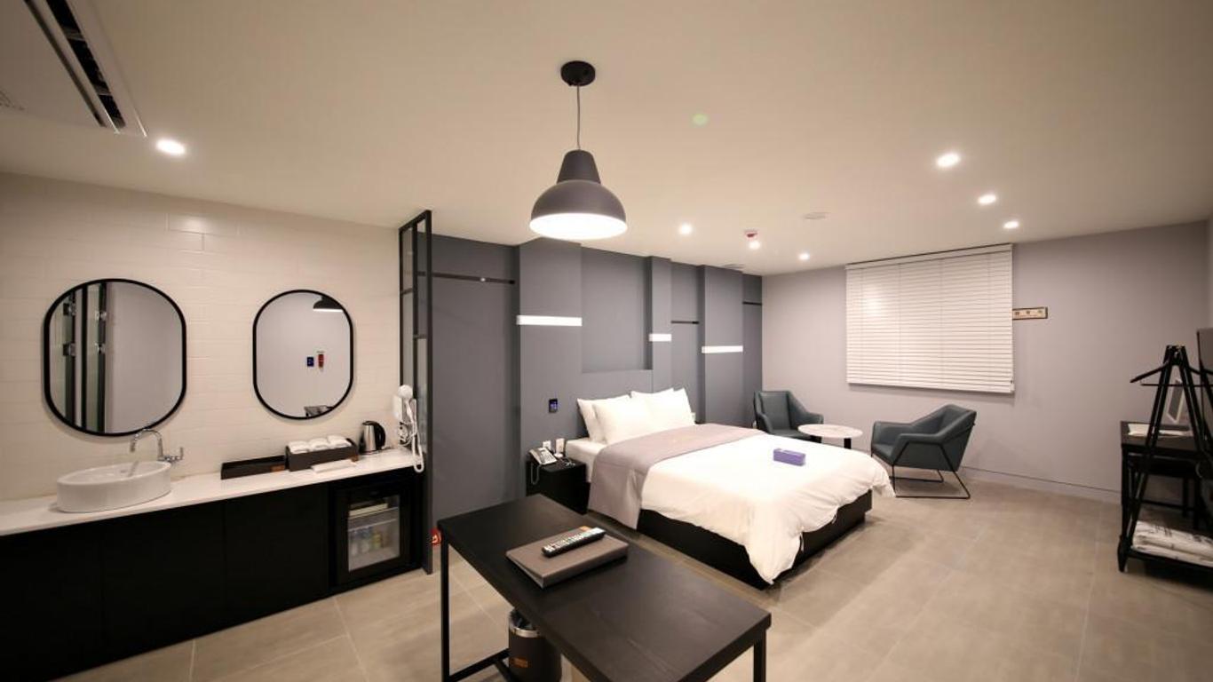 Cheonan U-design Hotel