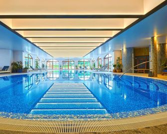Kempinski Hotel Grand Arena Bansko - Bansko - Pool