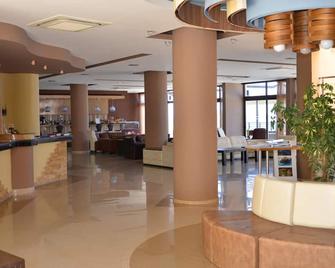 Plaza Hotel - Masouri - Hall