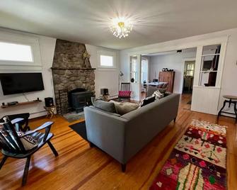 Phoenicia Bungalow - Phoenicia - Salon