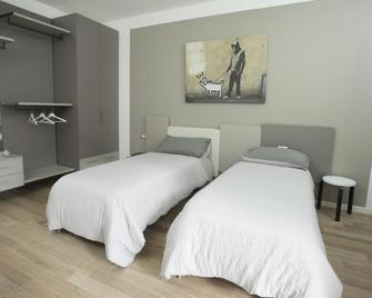 Il posto accanto - Avellino - Bedroom