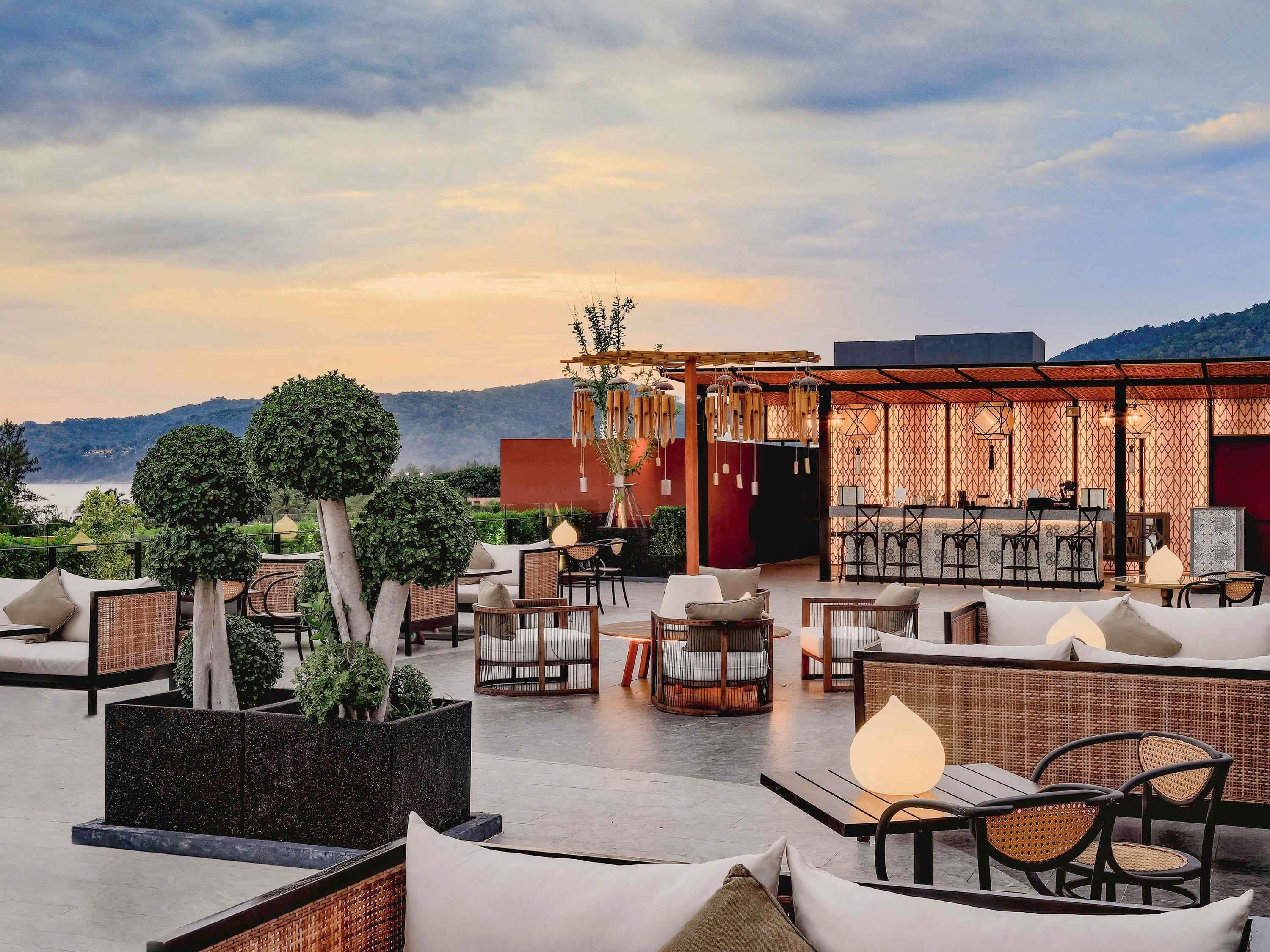 أفيستا غراندي بوكيت كارون - إم غاليري - بوكيت تاون - بار