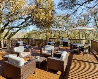 Courtyard by Marriott Roseville - Roseville - Balcón
