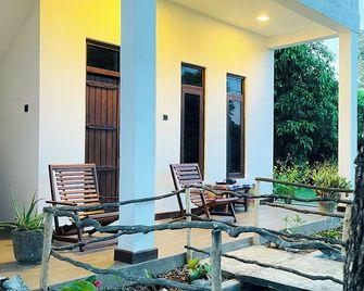 Thuru Sevana Villa - Sigiriya - Patio
