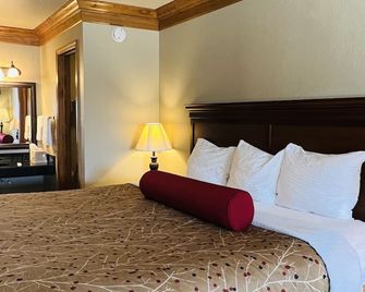 Cattle Country Lodge - Stroud - Bedroom
