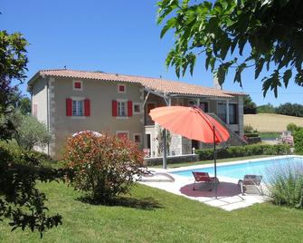Small single-storey apartment with PRM access, 2. - Caylus - Piscine