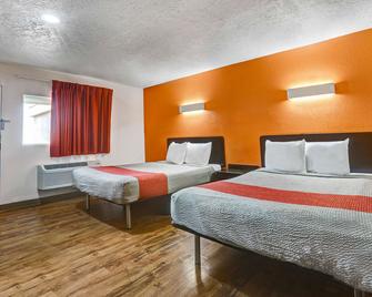 Motel 6 Clovis Nm - Clovis - Bedroom