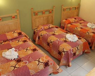 Hotel Y Restaurante Mayaland - Quetzaltenango