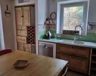 Gite Maison Provencale Entre Aix Et Mars - Gardanne - Cuisine