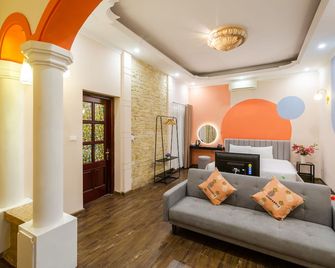 Ohana Hotel - Hanoi - Living room