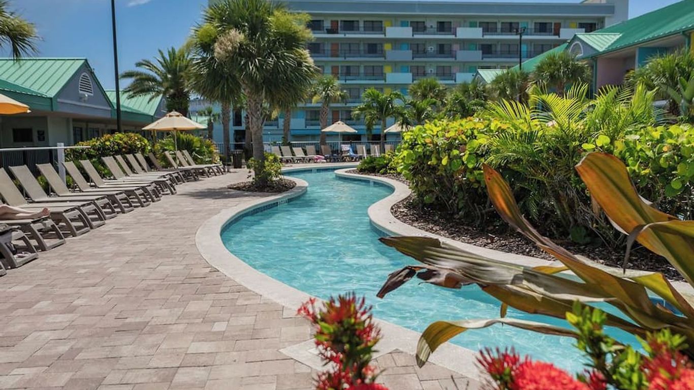 Beachside Hotel and Suites