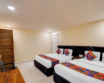Fabhotel Sri Narmada Grand - Warangal