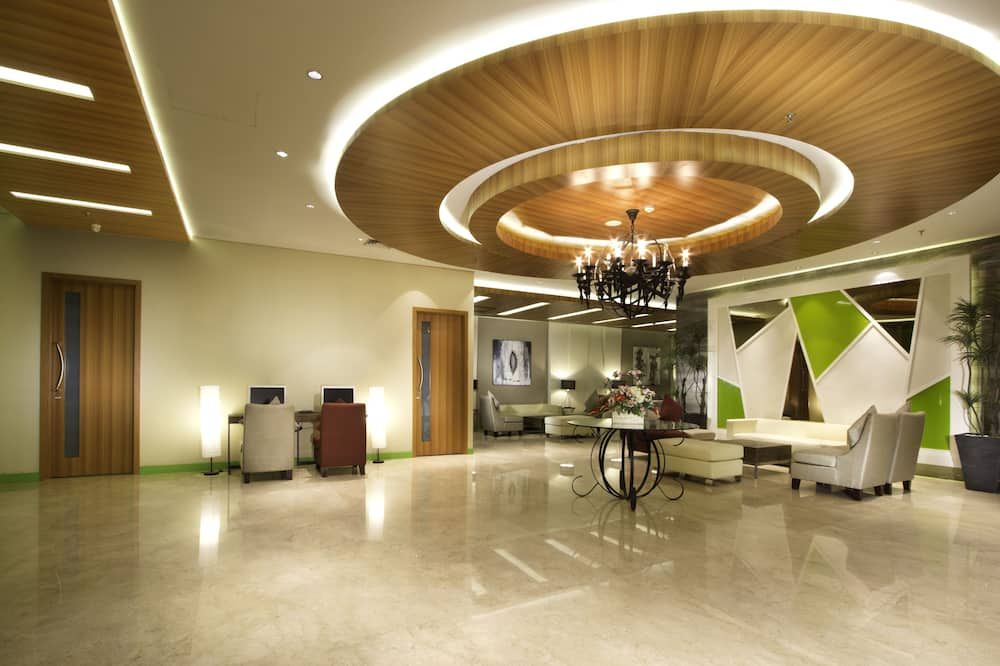 Whiz Prime Hotel Kelapa Gading - Yakarta - Lobby