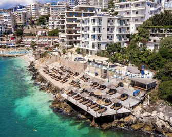 Blue Bay Hotel - Sarandë